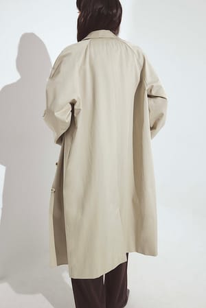 Image 2 of 7