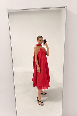 Image 4 of 8