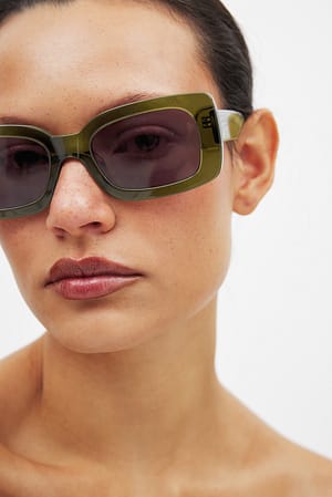 Green Acetat-Sonnenbrille mit eckiger Fassung