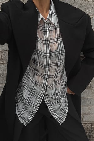 Check Camisa oversize de cuadros con tejido seersucker