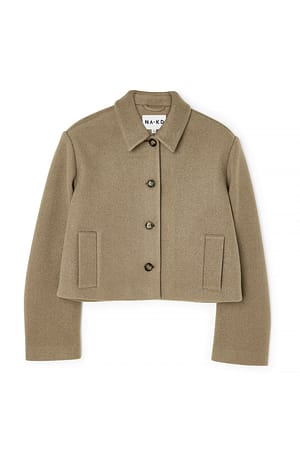 Taupe Korte jas met scherpe shouders