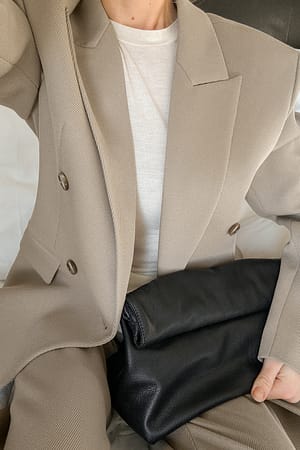 Taupe Blazer i twill med markerade axlar