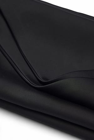 Image 4 of 5