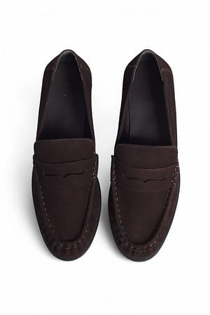 DK Brown Loafers aus weichem Wildleder