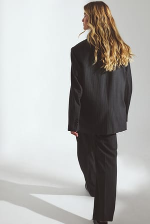 Image 2 of 8