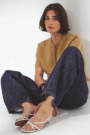 Image 2 of 4