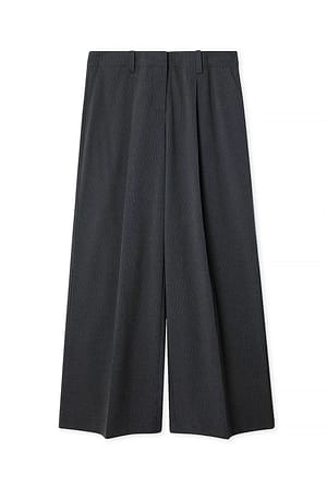Pinstripe Stripete dressbukse med vide ben