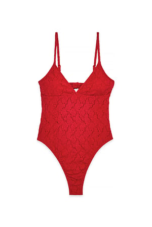 Deep Red Bañador estructurado con detalle fruncido