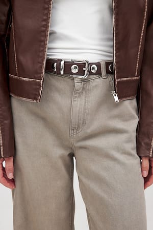 DK Brown Riem met studs