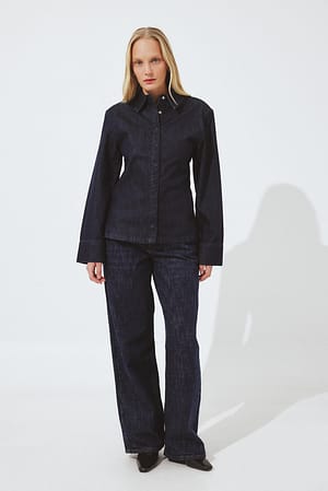 Dark Rinse Figursydd denimskjorta