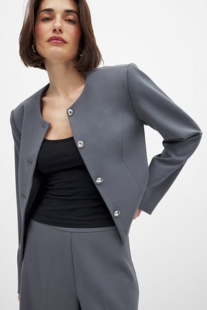 Image 4 of 6