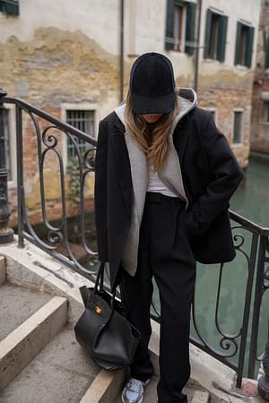 Image 5 of 6