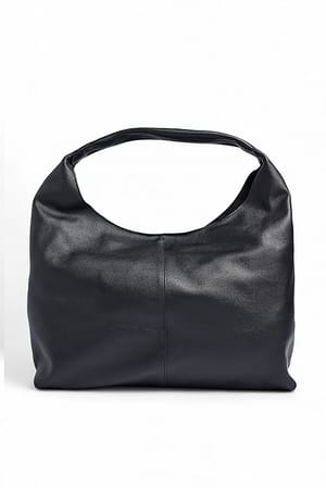 Black Cabas triangulaire en cuir