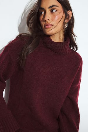 Plum Jersey de punto de mezcla de lana con cuello de tortuga
