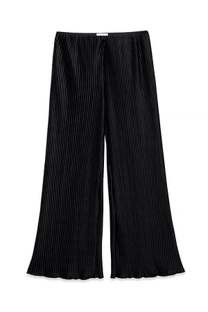 Black weite Plissee-Hose