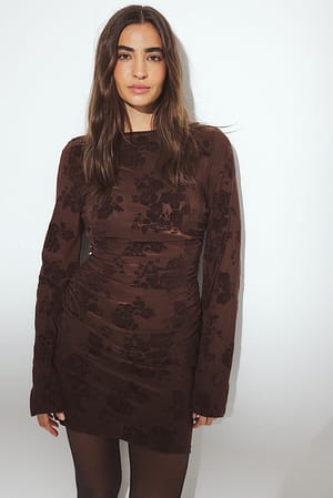 Brown Mini-jurk met wijde mouwen