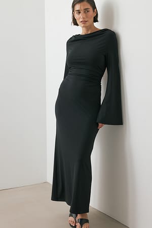 Image 2 of 7