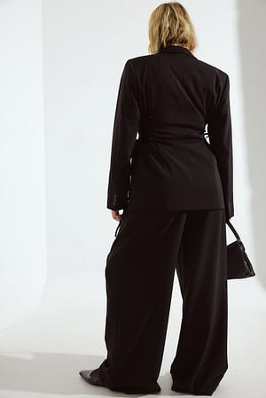 Image 2 of 6