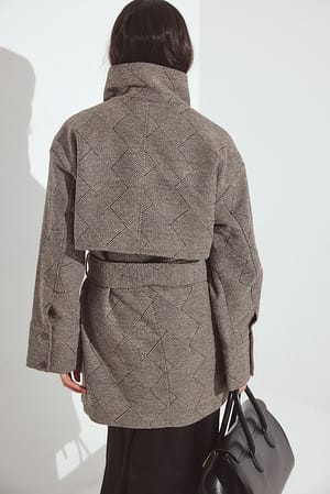 Image 2 of 6