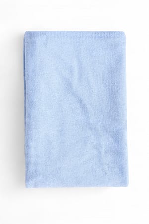 Image 2 of 4