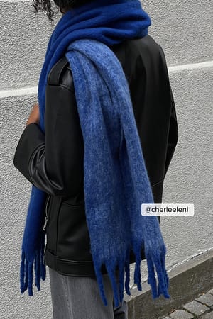 Blue/Light Blue Schal mit Quasten