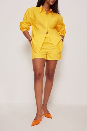 Yellow Shorts mit elastischem Taillenbund