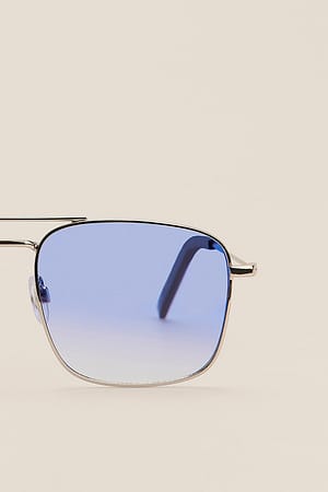 Blue Sonnenbrille mit schlichtem Metallrahmen