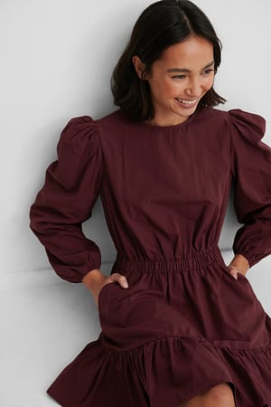 Burgundy Hemdkleid Mit Elastischer Taille Und Langen Ärmeln