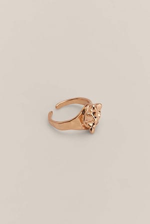 Gold Frosted Sculptured Ring
