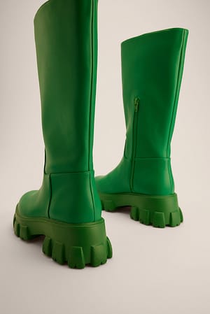 Kiwi Green Schaft-Stiefel mit Profil-Sohle