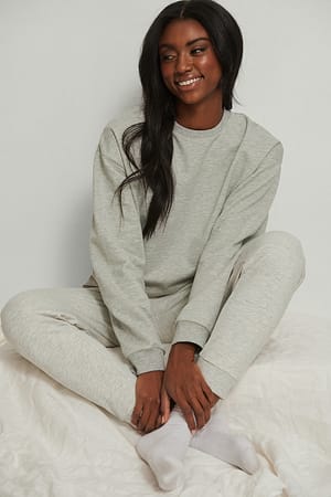 Grey Melange Sweatshirt mit rundem Ausschnitt aus Bio-Baumwolle