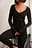 Asymmetrische ingerimpelde top met knopen