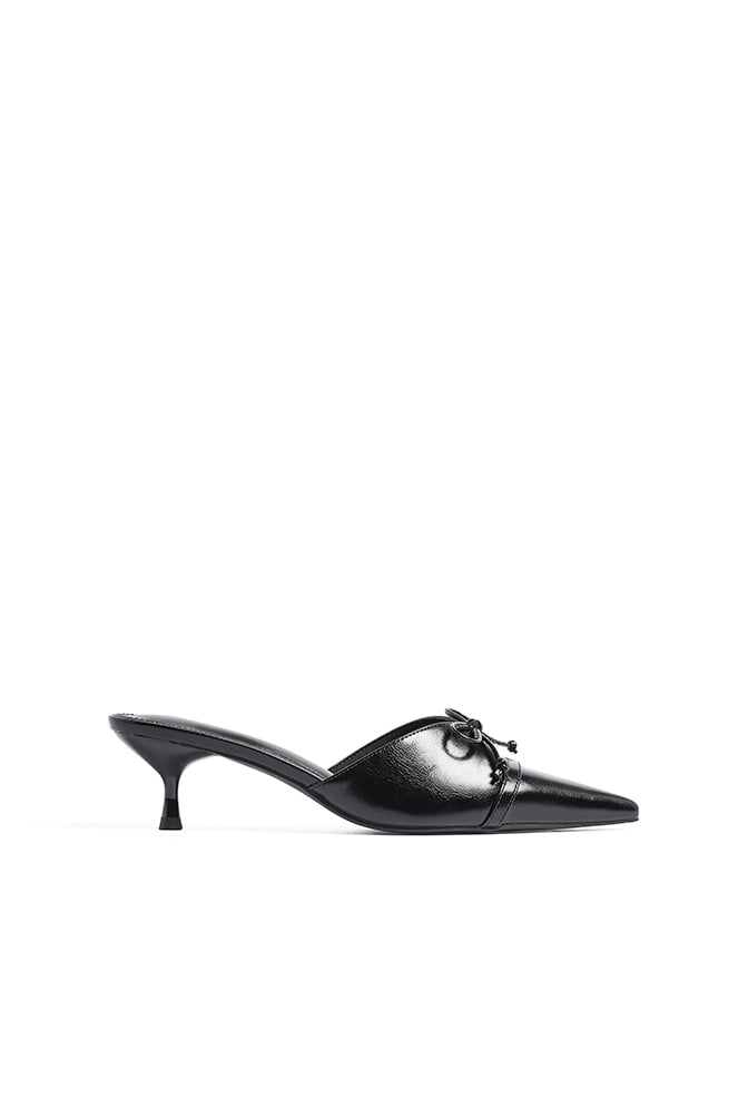 Black Cut Out Pumps